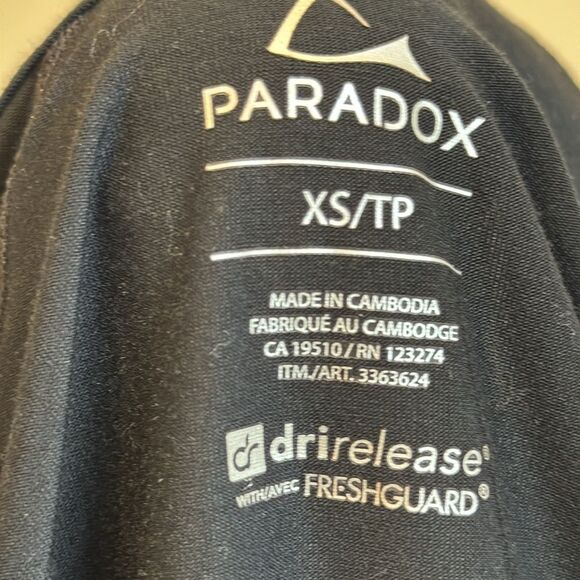 Paradox Women's Everyday Merino Blend Zip Neck Base Layer  Black. Size XS - Picture 8 of 8